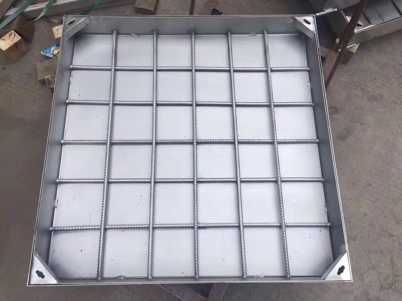 含鋼筋大型單框井蓋.jpg 含鋼筋大型單框井蓋.jpg