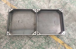 熱鍍鋅雙開(kāi)井蓋